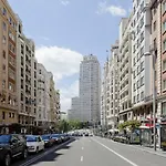 Gran Via Apartment By Flatsweethome